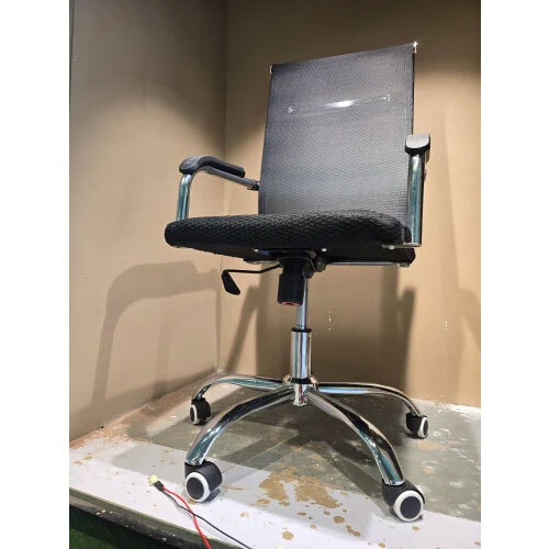 Black Revolving Office Chairs