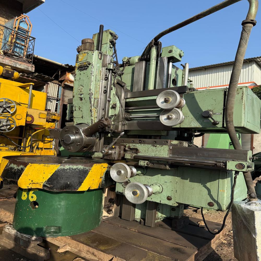 Vertical Turret Lathe Machine