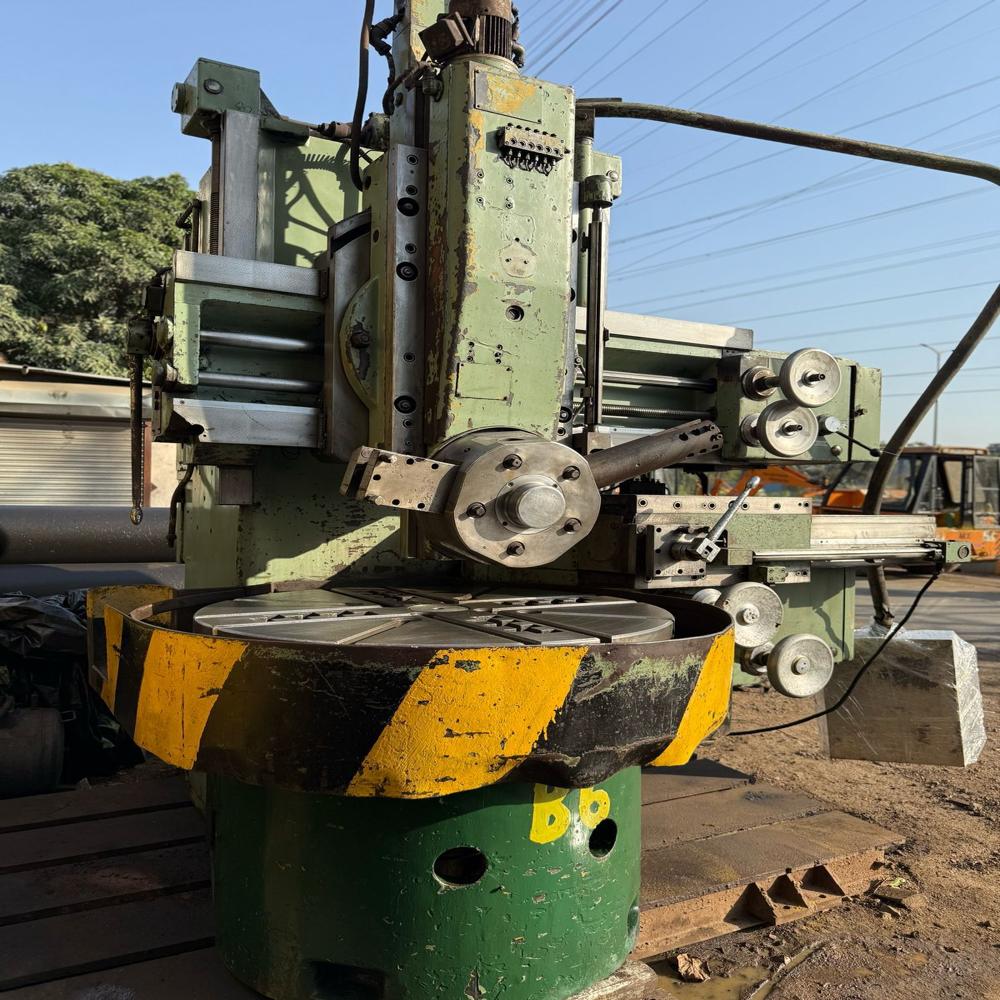 Vertical Turret Lathe Machine