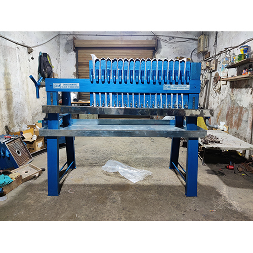 Oil Filter Machine - Automatic Grade: Automatic