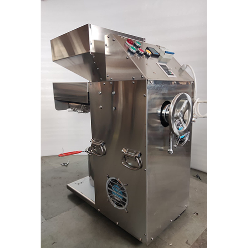 Cold Press Oil Extraction Machine - Automatic Grade: Automatic