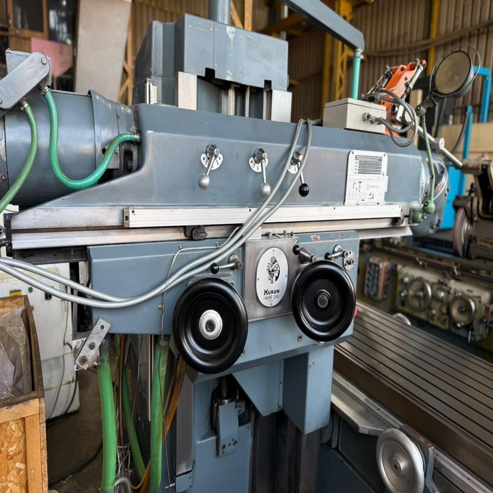 HURON  Bed Milling Machine