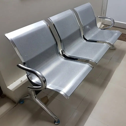 Steel Waiting Chair Chrome Finish - Color: Silver