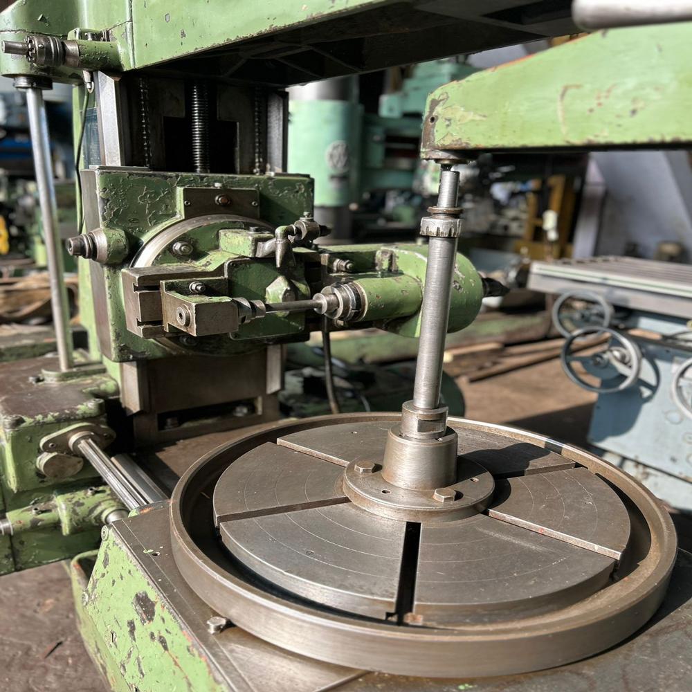 Mechanical Gear Hobbing Machine