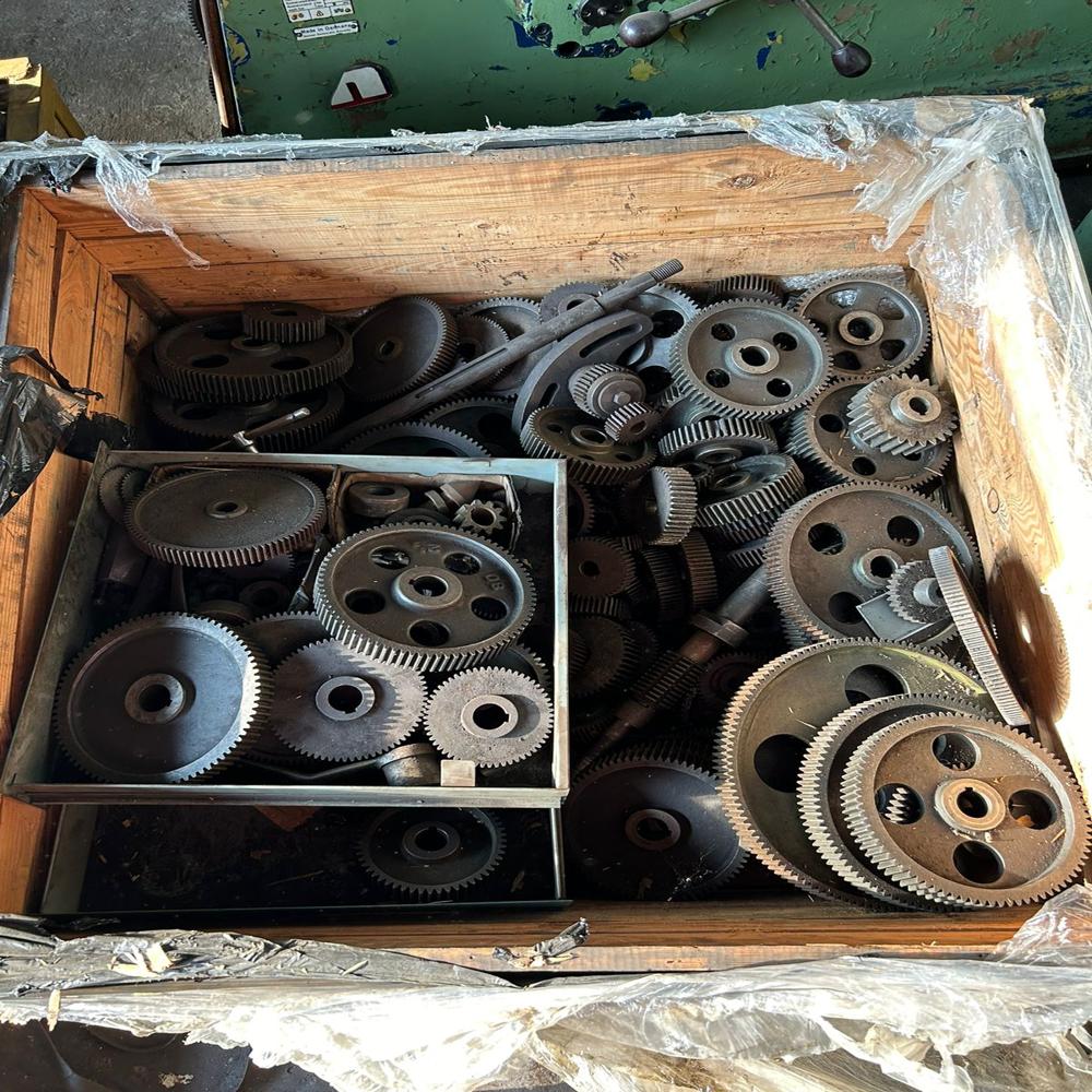 Mechanical Gear Hobbing Machine