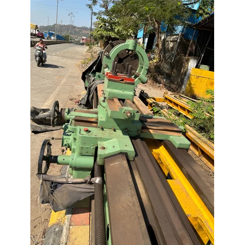 Heavy Duty Lathe Machine