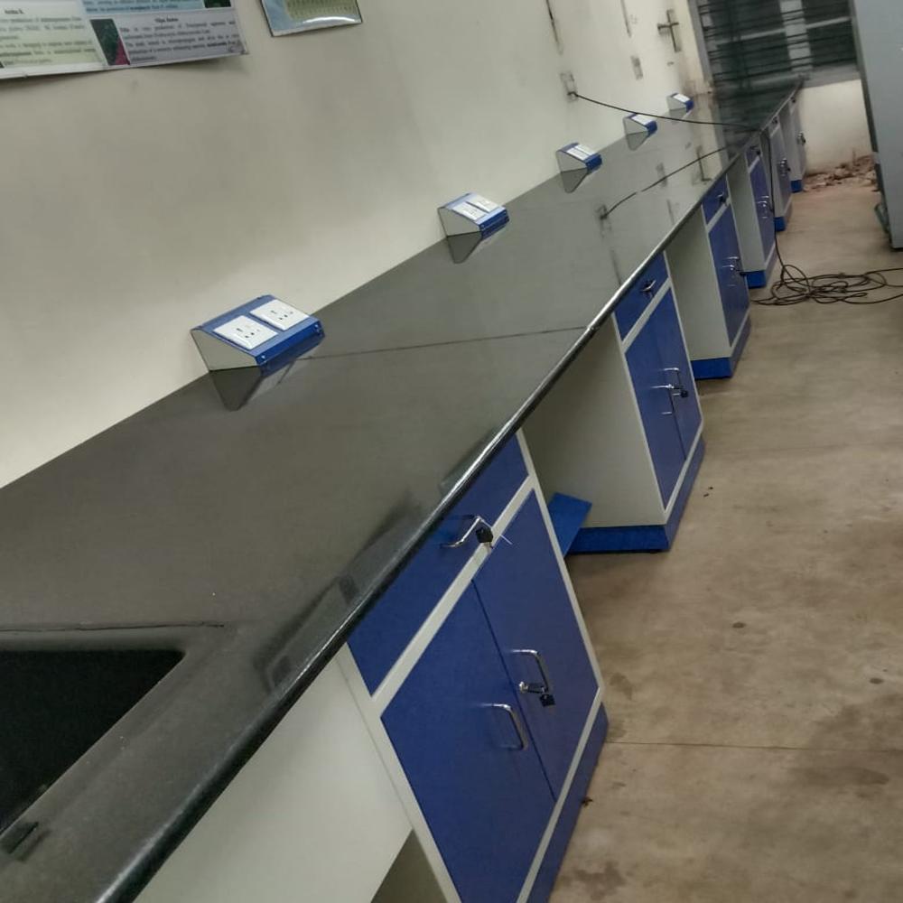 Biotech Lab Furniture