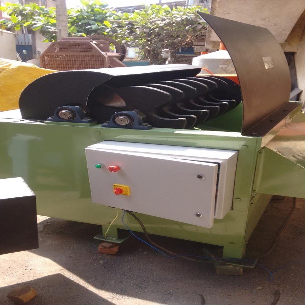 Wood Cutting Blade 3 Machine