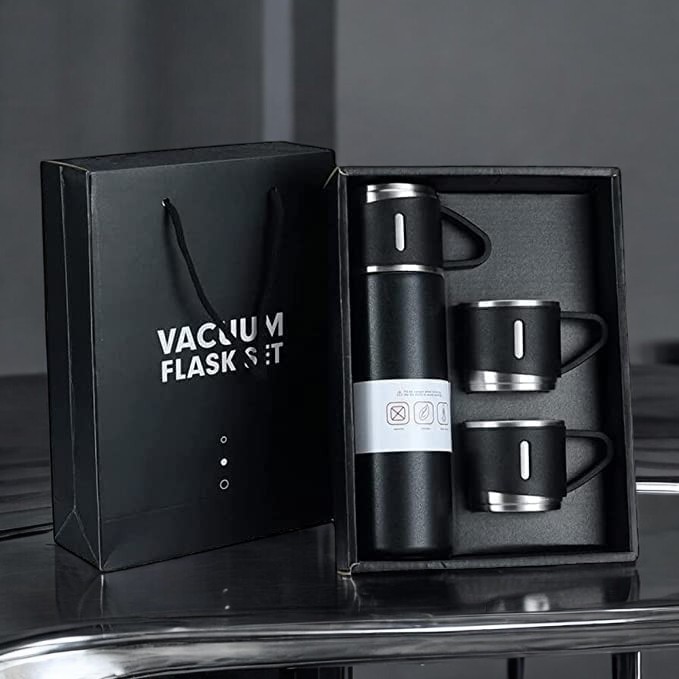 Vacuum Flask - Color: Multicolour