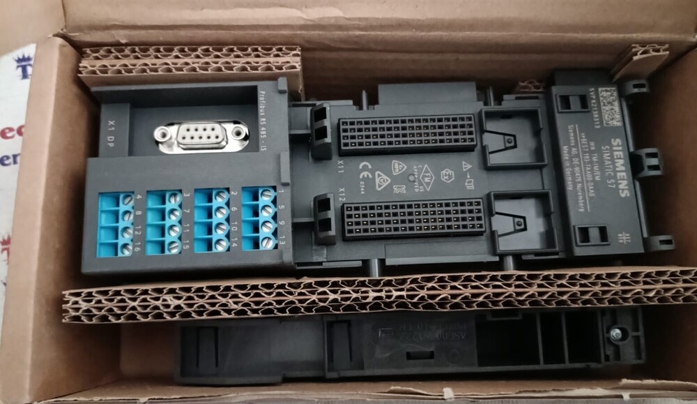SIEMENS 6ES7193-7AA00-0AA0 (OPEN BOX)