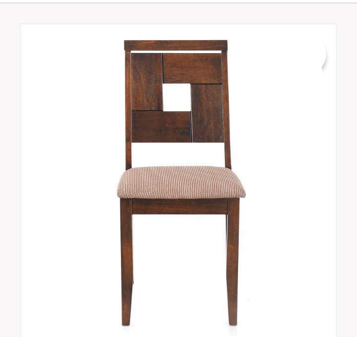 NILKAMAL HAMPSHIRE 4 SEATER DINING SET 