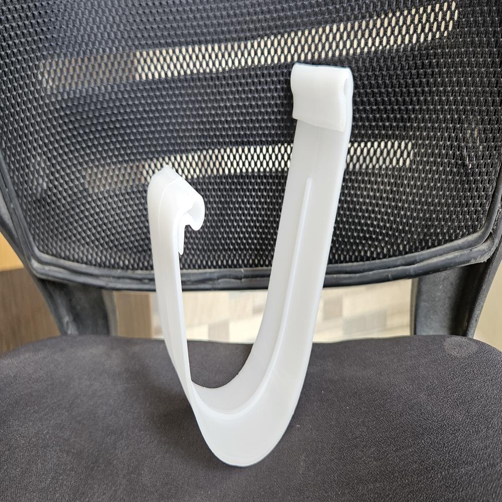 Poultry Layer Feeder - Material: Plastic