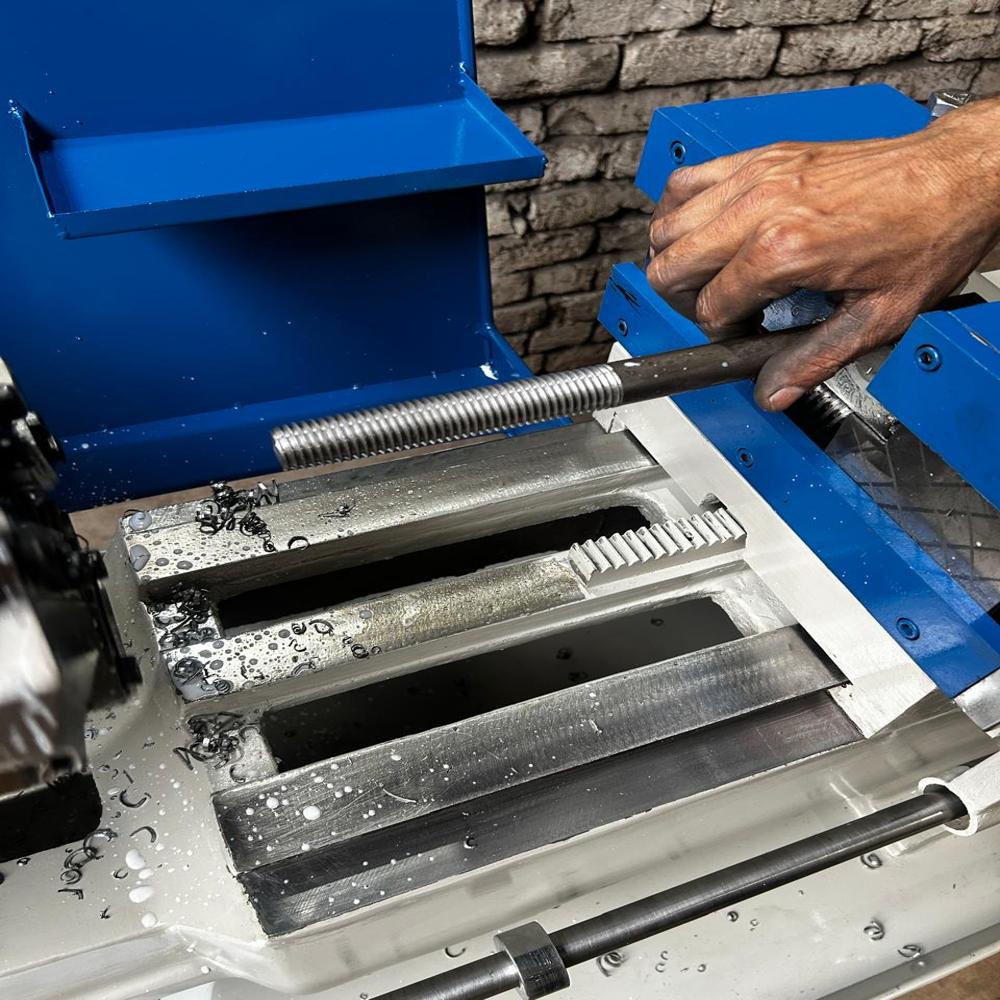 PVC Pipe Threading Machine