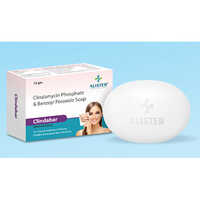 Clindamycin Phosphate 0.1% & Benzoyl Peroxide 1.25% - Color: White
