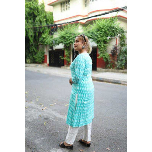 Ladies Kurti - Color: 4/5 Colour Available