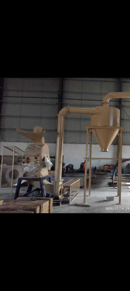 Chilli Grinding Machine Manufacturers In Hyderabad - Capacity: 1 Ton/Day