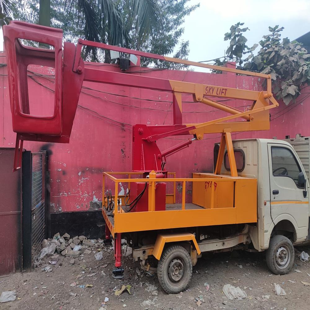 SKY LIFT MAACHINE