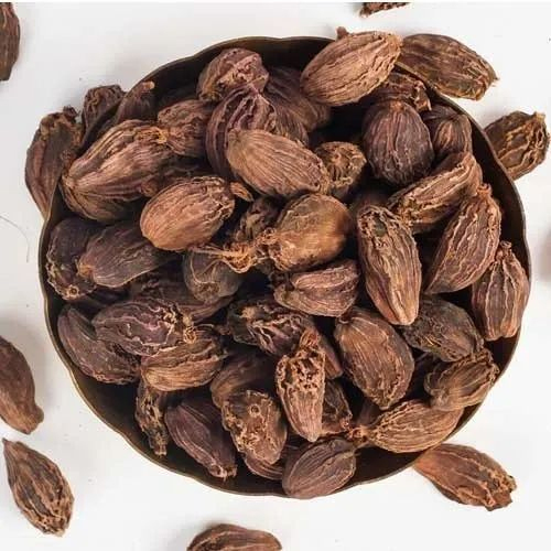 Black Cardamom - Food Grade, Raw 99% Purity, Black Color, 12 Months Shelf Life , Ideal for Culinary Creations and Spice Blends