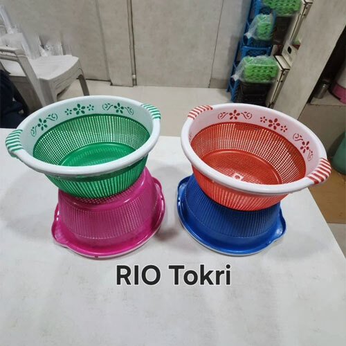 Round Plastic Basket