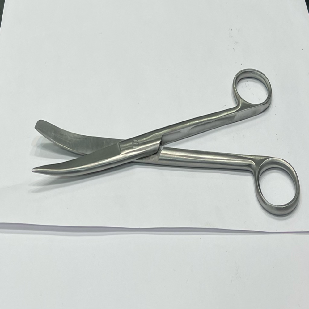 Bandage Scissor 7.5'