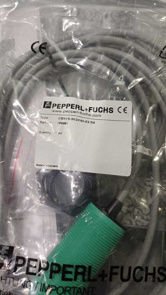 PEPPERL PROXIMITY SENSOR, CBN15-30GK60-E2-5M