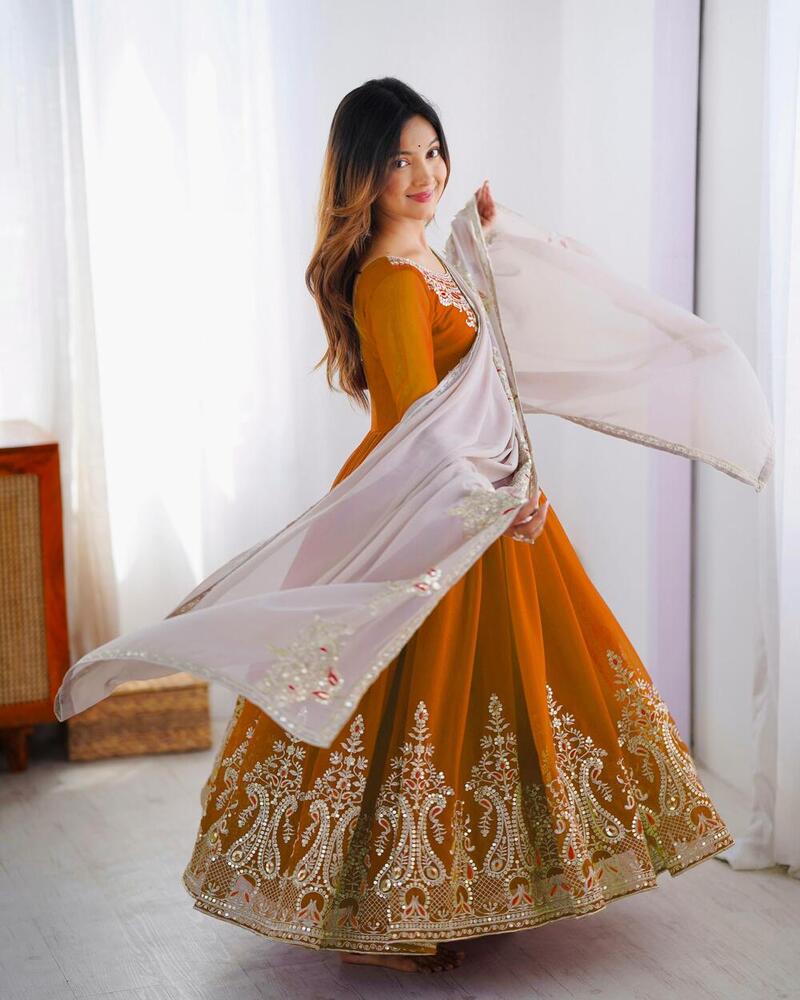 HEAVY GEORGETTE 3 PIECE SUIT