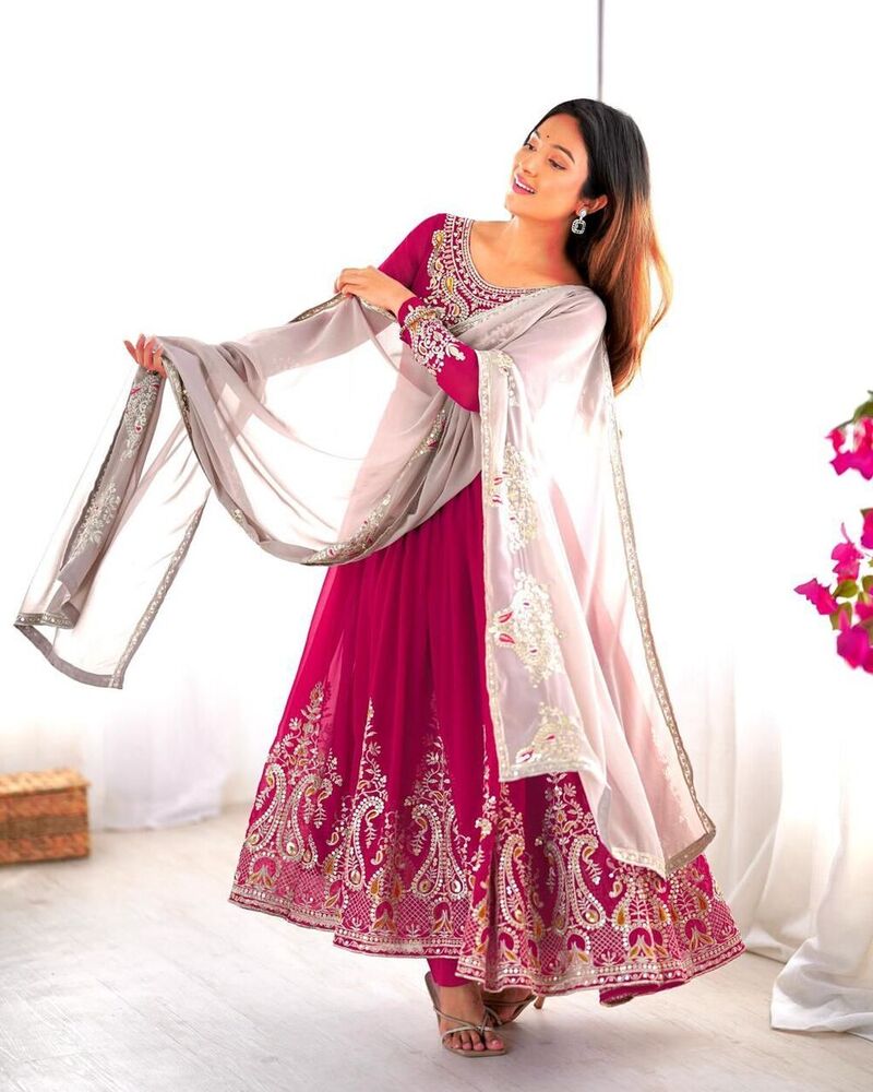 HEAVY GEORGETTE 3 PIECE SUIT