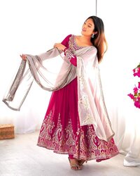 HEAVY GEORGETTE 3 PIECE SUIT