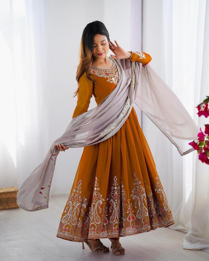 HEAVY GEORGETTE 3 PIECE SUIT