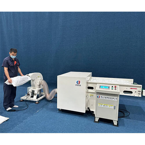 Versatile Fiber Processing and Fillingmachine for Industrial Use