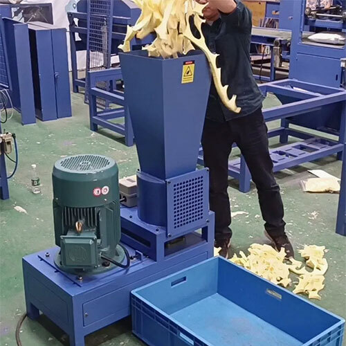 Versatile Foam Shredder And Grinder For Industrial Use - Automatic Grade: Semi Automatic