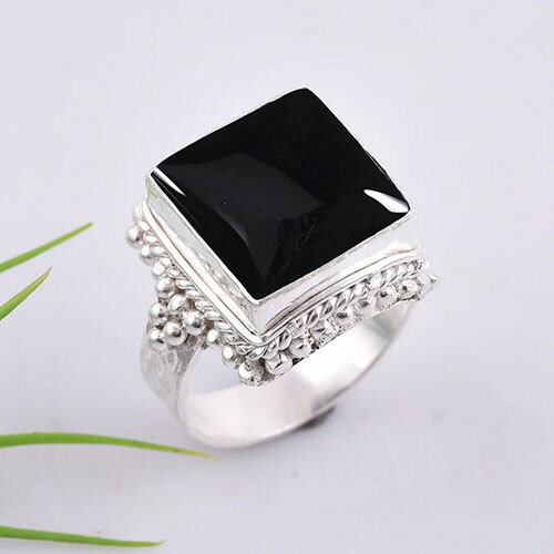 Black Onyx Square Shape Sterling Silver Ring Size 12mm