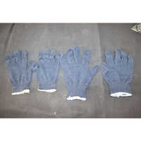 Knitted Gloves