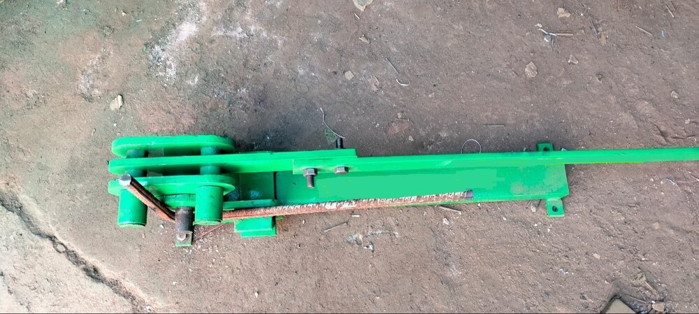 Portable Bending Machine - Ms Tempered, 4-20mm Bending Range, 5 Feet Handle, Green Color, Manual Operation, 25kg Weight