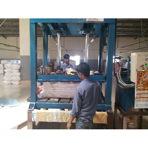 Woven Sacks Baling Machine - Color: Grey