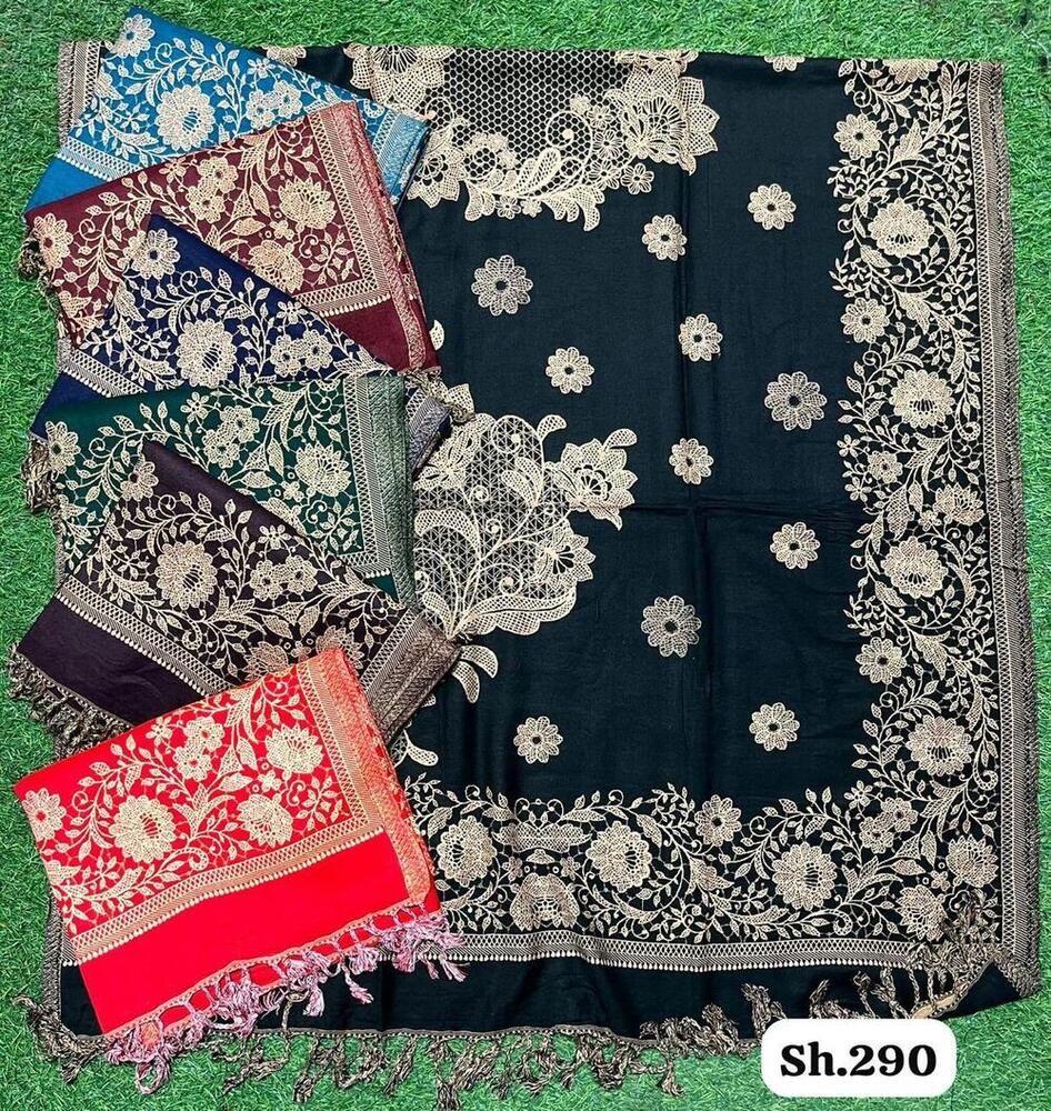 Ladies Shawls - Material: Wool