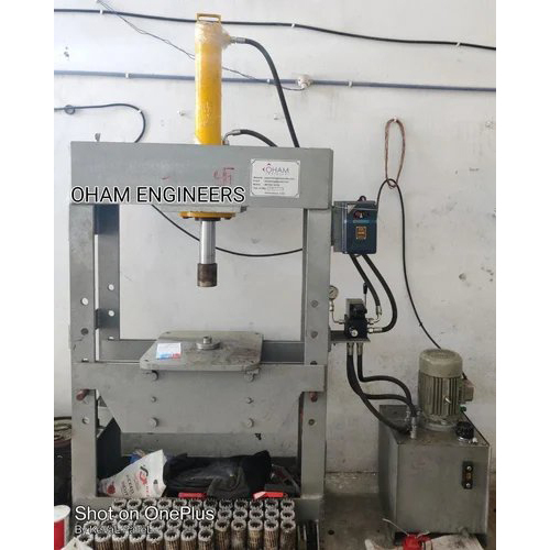 Hydraulic Bearing Fitting Workshop Press