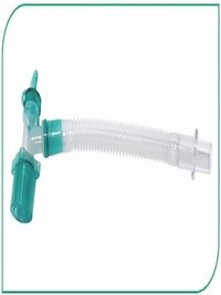 Catheter Mounts With Swivel Connector