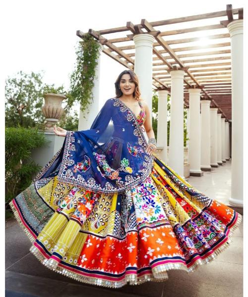 Gujarati Traditional Chaniya Choli For Navratri