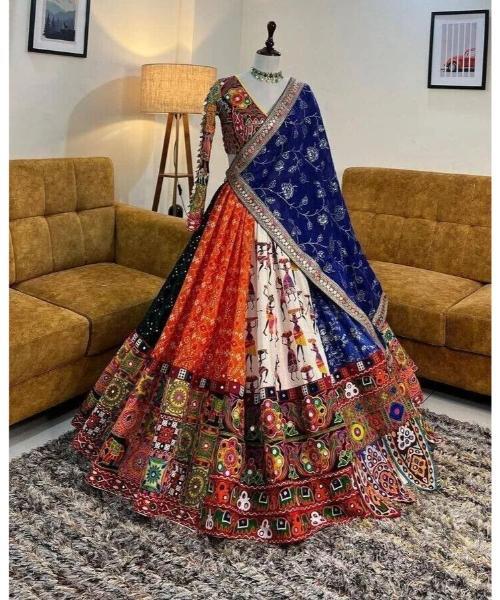 Gujarati Traditional Chaniya Choli For Navratri