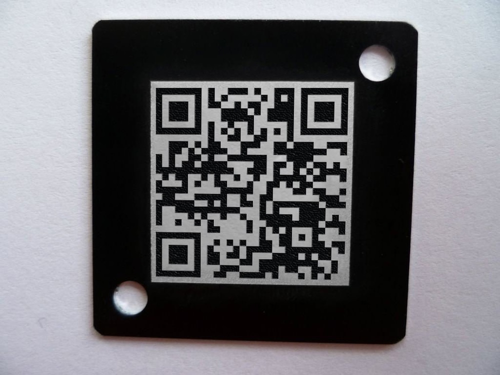 Metal Qr Code Labels - Color: Black