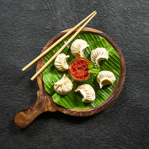 चicken momos