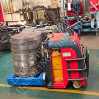 Battery Operated Hydraulic Stacker