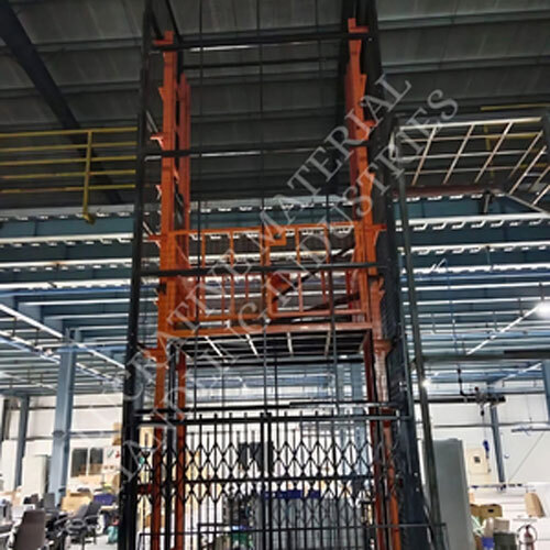 Warehouses  Goods Lift