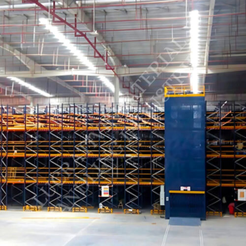 Mild Steel Warehouse Goods Lift