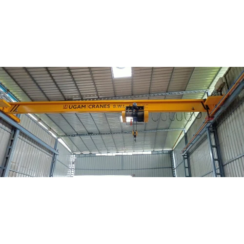Is Beams Single Girder Eot Crane - Load Capacity: 1-5 Tonne