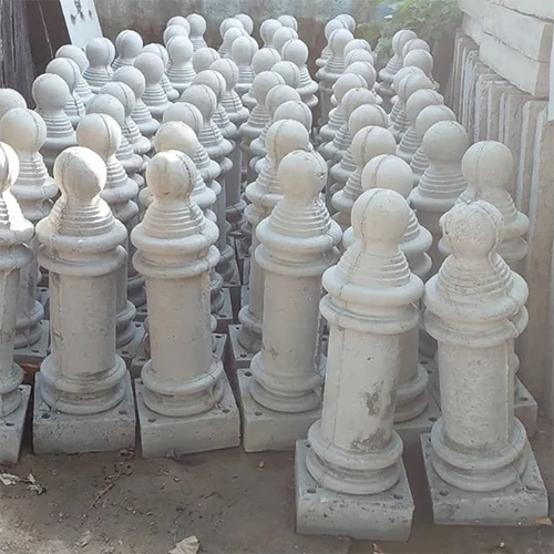 Outdoor RCC Bollard