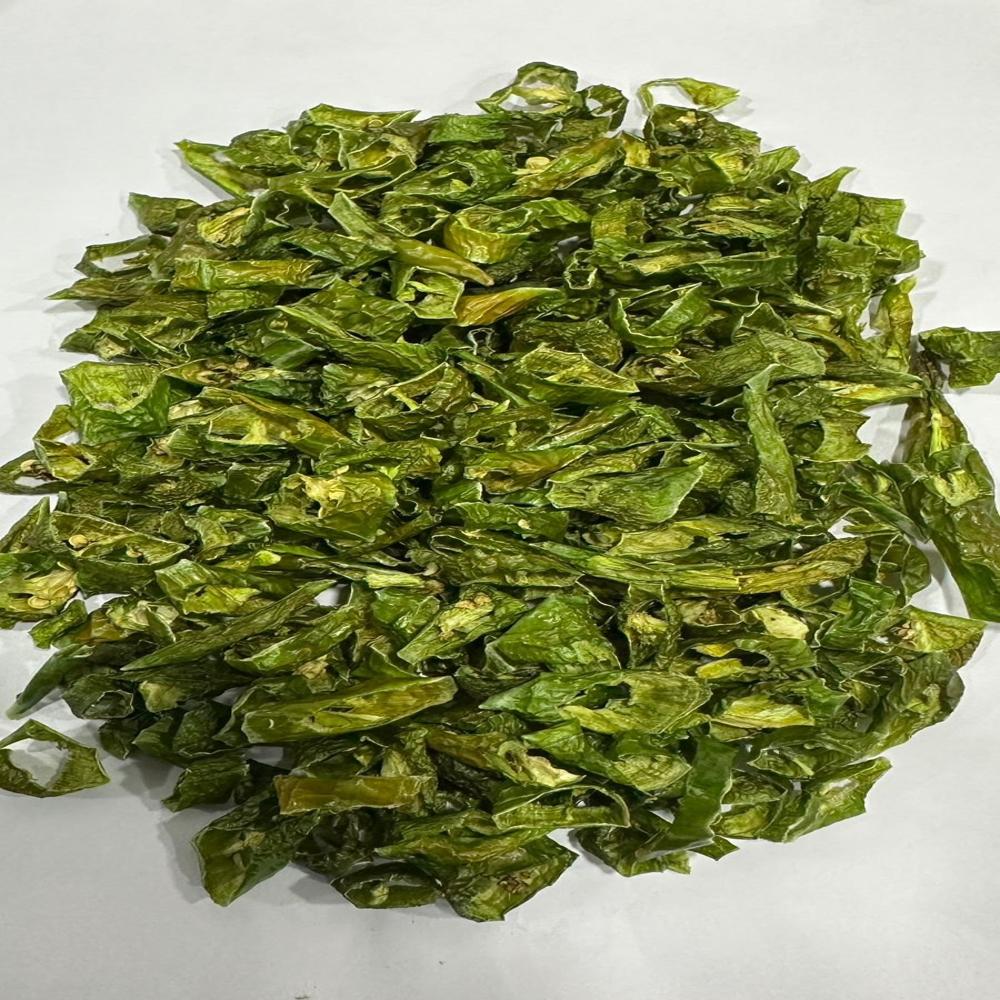 Dehydrated Green Chilli Flakes - Shape: Granule