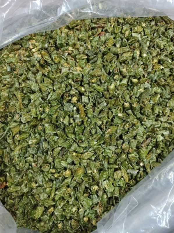 Dehydrated Green Chilli Flakes - Shape: Granule