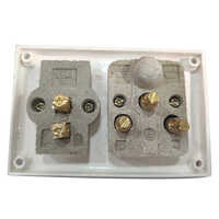 16 Amp Socket Combined With Box